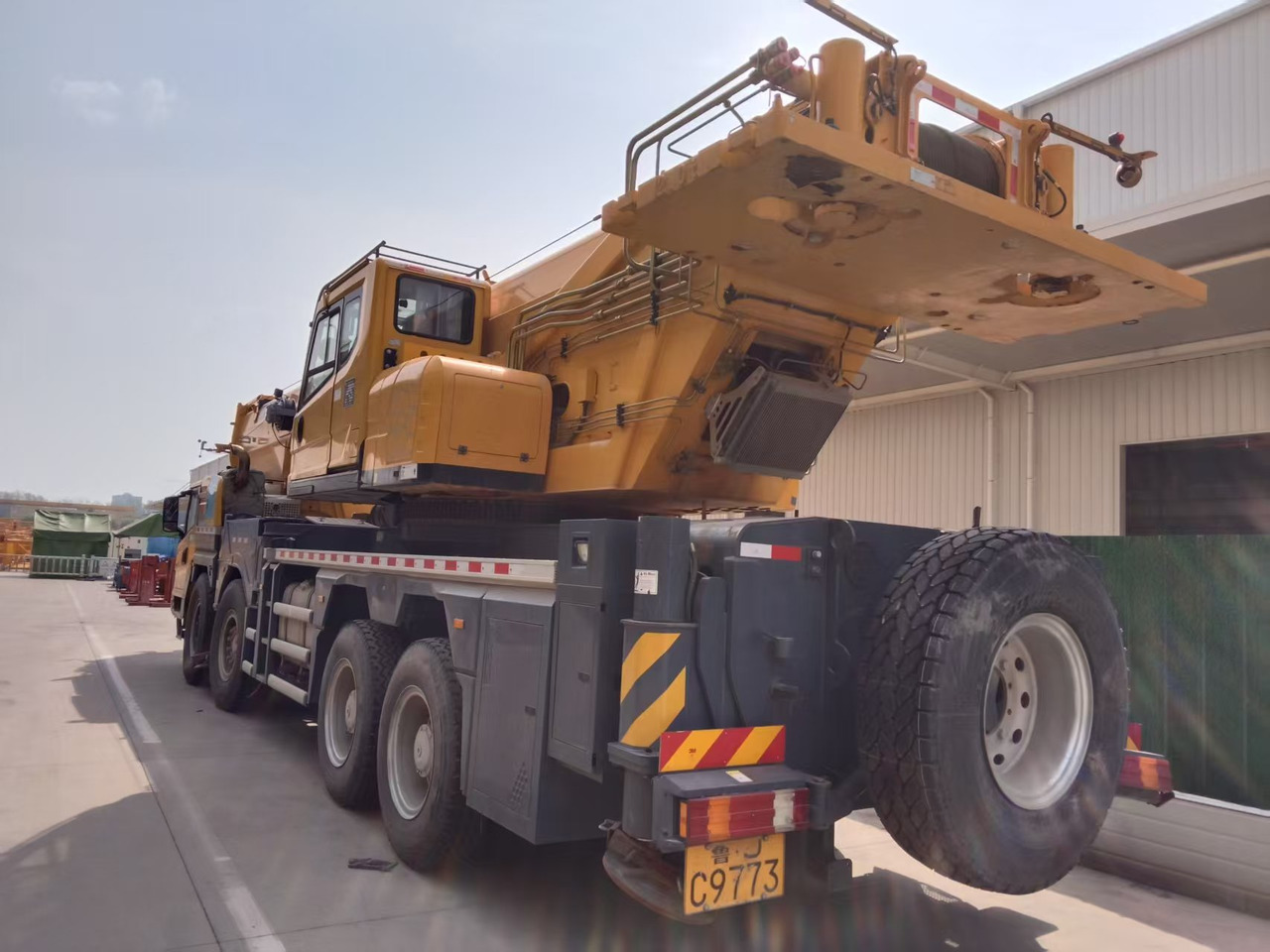 XCMG Official 95 Ton Used boom Truck Crane XCT95L7 Mobile Crane Machine - Grue mobile: photos 3 XCMG Official 95 Ton Used boom Truck Crane XCT95L7 Mobile Crane Machine - Grue mobile: photos 3