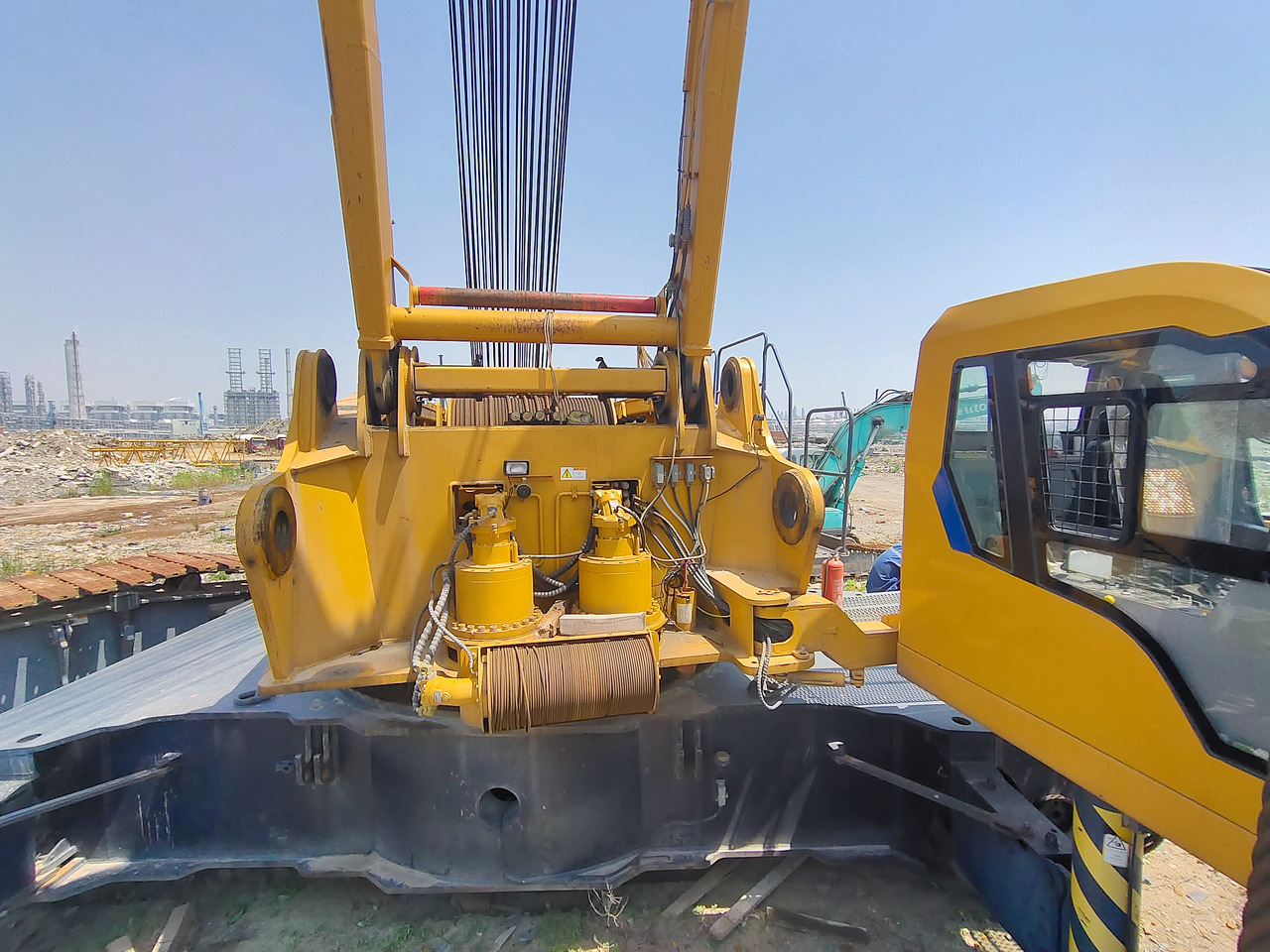 XCMG Official Hydraulic Lifting Crawler Crane XGC650 650 Used Mobile Crane Price For Sale - Grue sur chenilles: photos 5 XCMG Official Hydraulic Lifting Crawler Crane XGC650 650 Used Mobile Crane Price For Sale - Grue sur chenilles: photos 5