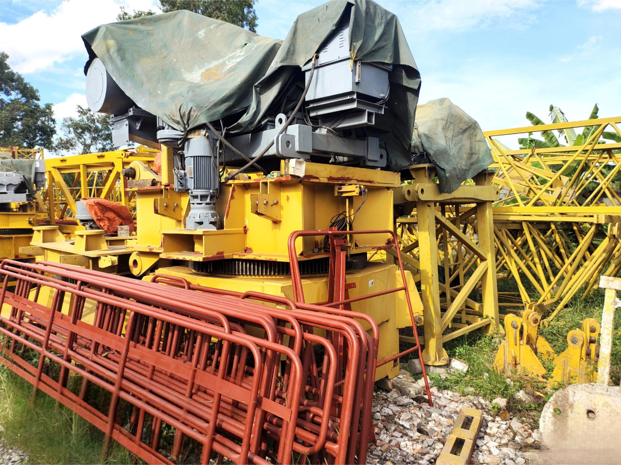 XCMG Official Second Hand 8t Self Erecting Tower Crane XGTL120(5016-8) Hot Sale - Grue à tour: photos 2 XCMG Official Second Hand 8t Self Erecting Tower Crane XGTL120(5016-8) Hot Sale - Grue à tour: photos 2