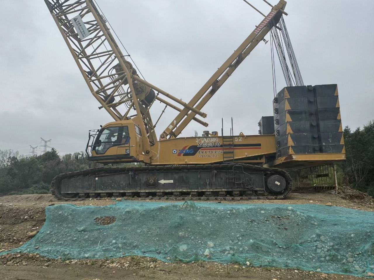 Grue sur chenilles XCMG Official Second Hand Crawler Crane Lifting Equipment Mobile XGC300 300 Ton Crane Price: photos 7