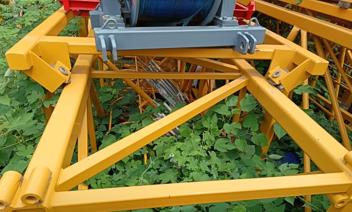 XCMG Official Small Tower Crane XGT6013-6S1 Max Load 6t Used Topless Tower Crane For Sale - Grue à tour: photos 2 XCMG Official Small Tower Crane XGT6013-6S1 Max Load 6t Used Topless Tower Crane For Sale - Grue à tour: photos 2