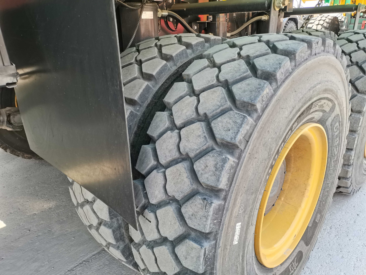 Tombereau XCMG Official Used Dump Trucks 6x4 XDR80TE 72 Ton China Tipper Trucks For Sale: photos 15