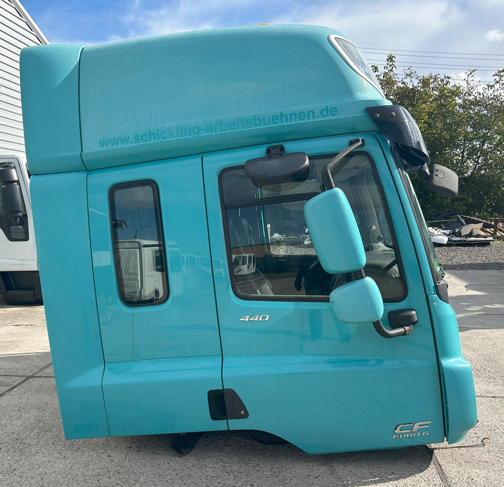 DAF CF EURO 6 SPACE CAB - Cabine: photos 3 DAF CF EURO 6 SPACE CAB - Cabine: photos 3