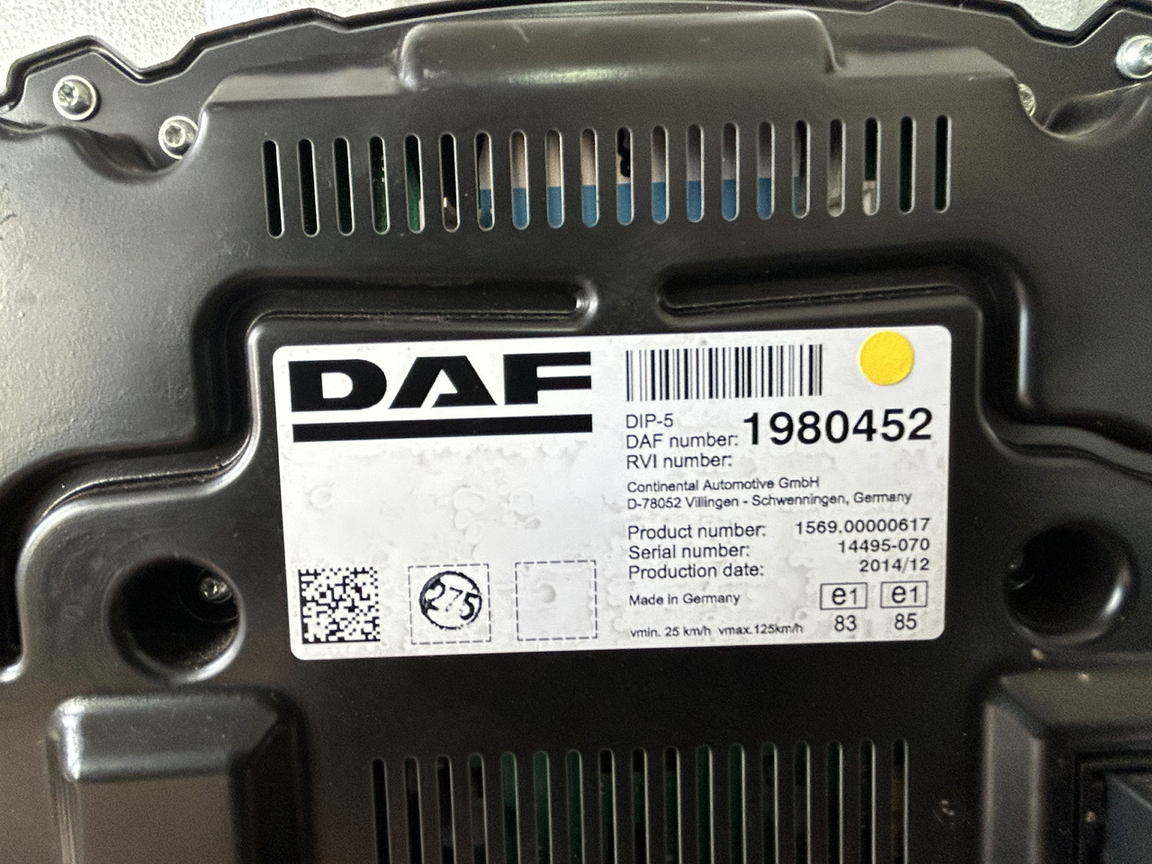 DAF COUNTER CLOCK + HARNESS + CONSOLE DAF XF 106 1980452 + 1900912 + 1951834 - Panel de instrumentos: photos 3 DAF COUNTER CLOCK + HARNESS + CONSOLE DAF XF 106 1980452 + 1900912 + 1951834 - Panel de instrumentos: photos 3