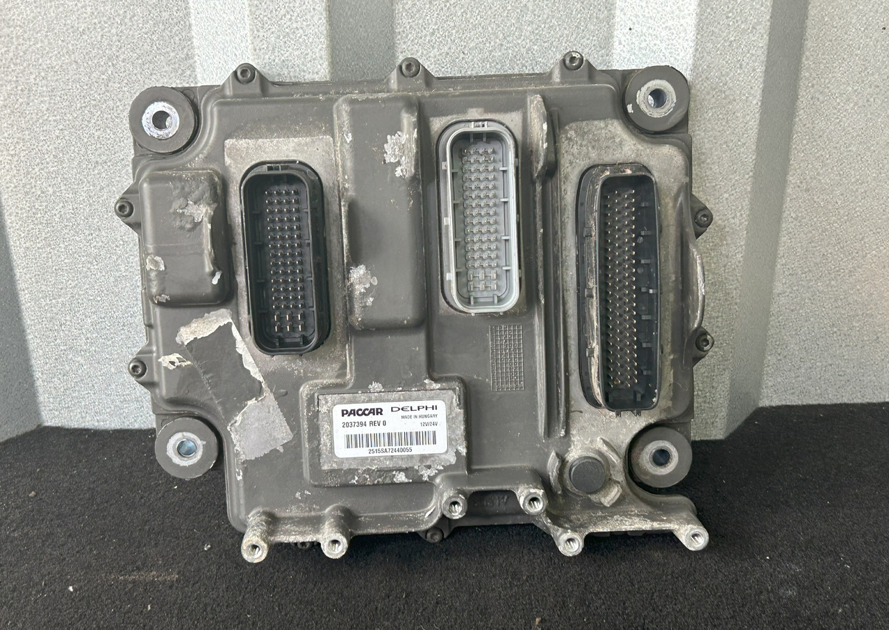 DAF ENGINE CONTROLLER DAF XF 106 480 - Bloc de gestion: photos 1 DAF ENGINE CONTROLLER DAF XF 106 480 - Bloc de gestion: photos 1