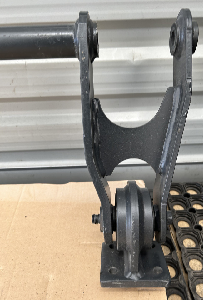 IVECO S-WAY CABIN TIP ROD - Suspension de cabine: photos 3 IVECO S-WAY CABIN TIP ROD - Suspension de cabine: photos 3