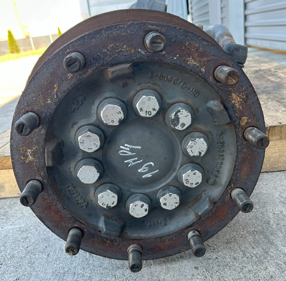 MERCEDES ACTROS MP4 AXLE + HUBS FRONT - Essieu avant pour Camion: photos 2 MERCEDES ACTROS MP4 AXLE + HUBS FRONT - Essieu avant pour Camion: photos 2