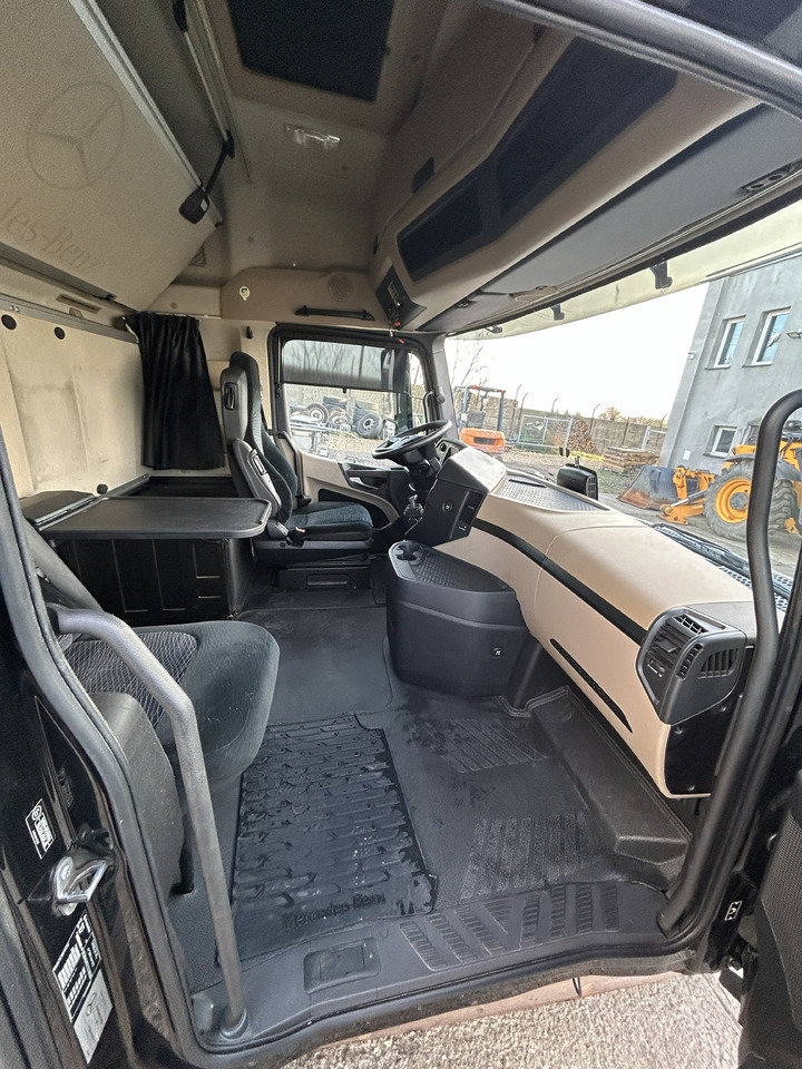 Cabine pour Camion MERCEDES ACTROS MP4 L BigSpace, 2.50 m: photos 27