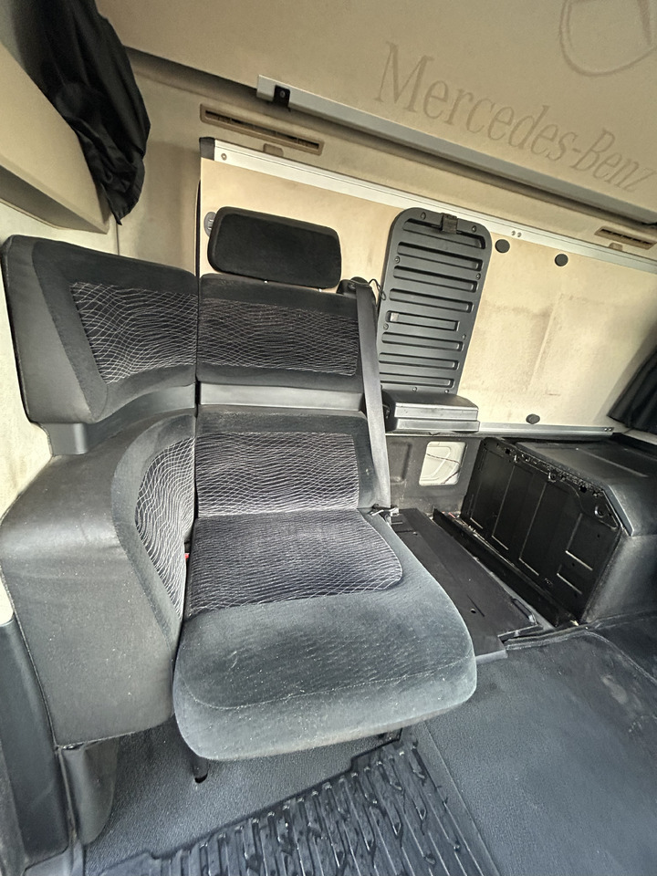 Cabine pour Camion MERCEDES ACTROS MP4 L BigSpace, 2.50 m: photos 19