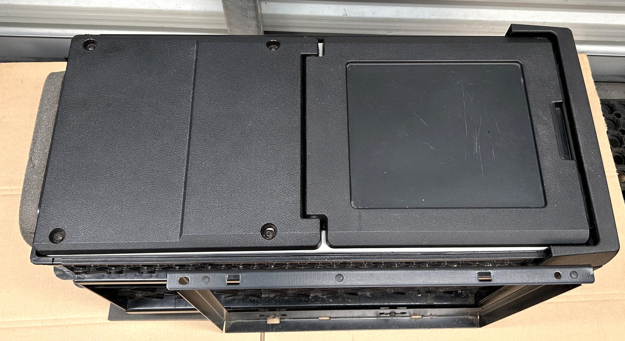 MERCEDES ACTROS MP4 REFRIGERATOR - Pièce universelle: photos 2 MERCEDES ACTROS MP4 REFRIGERATOR - Pièce universelle: photos 2