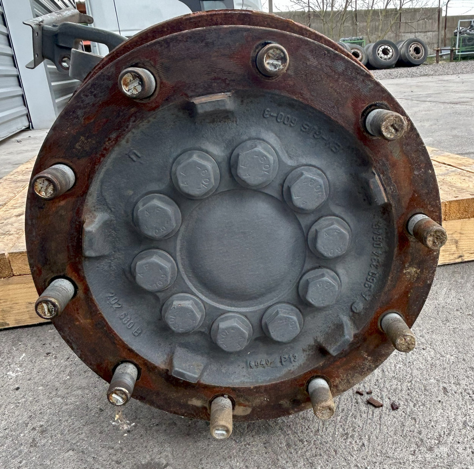 MERCEDES ACTROS MP5 AXLE + HUBS FRONT - Essieu et pièces pour Camion: photos 5 MERCEDES ACTROS MP5 AXLE + HUBS FRONT - Essieu et pièces pour Camion: photos 5