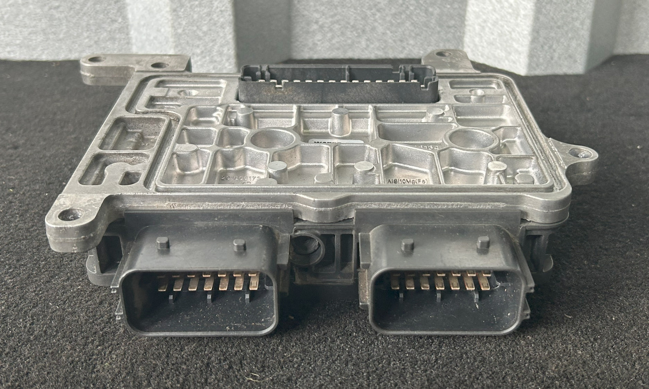 MERCEDES-BENZ ACTROS MP4 TCM GEARBOX CONTROLLER - Bloc de gestion: photos 4 MERCEDES-BENZ ACTROS MP4 TCM GEARBOX CONTROLLER - Bloc de gestion: photos 4