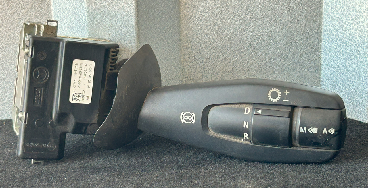 MERCEDES GEAR SHIFT PAPER ACTROS MP4 - Levier de vitesse: photos 1 MERCEDES GEAR SHIFT PAPER ACTROS MP4 - Levier de vitesse: photos 1