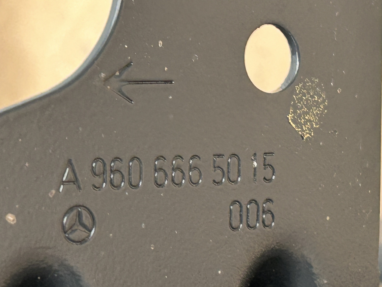 MERCEDES MOUNTING STEERING STEP SUPPORT AROCS ACTROS MP4 MP5 - Carrosserie et extérieur: photos 5 MERCEDES MOUNTING STEERING STEP SUPPORT AROCS ACTROS MP4 MP5 - Carrosserie et extérieur: photos 5