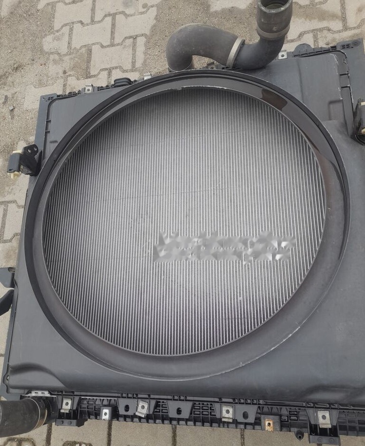Mercedes-Benz ACTROS MP4 A9605000801   Mercedes-Benz truck - Radiateur pour Camion: photos 1 Mercedes-Benz ACTROS MP4 A9605000801   Mercedes-Benz truck - Radiateur pour Camion: photos 1