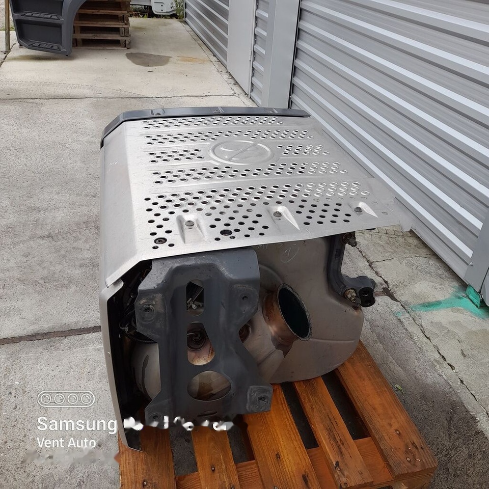 Catalyseur pour Camion Mercedes-Benz ACTROS MP5 A0114907512 Mercedes-Benz A0114907512: photos 11 Catalyseur pour Camion Mercedes-Benz ACTROS MP5 A0114907512 Mercedes-Benz A0114907512: photos 11