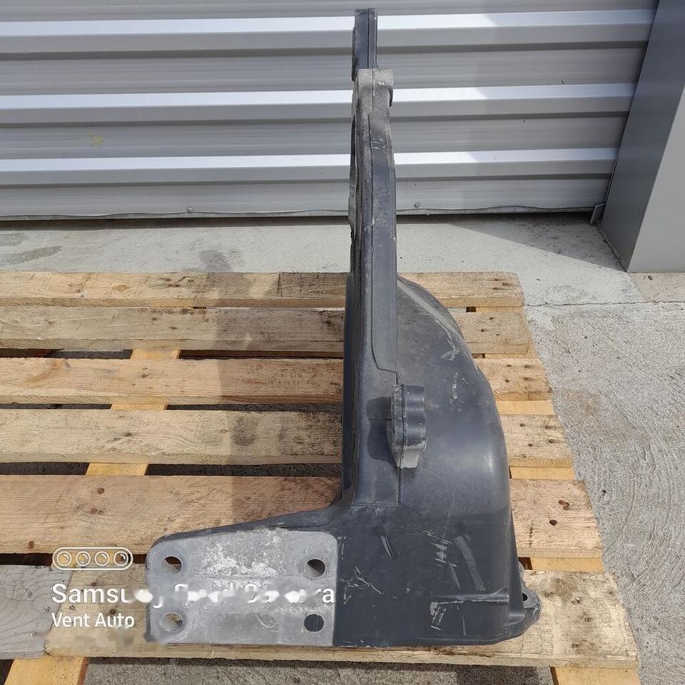 Mocowanie resora/ wspornik LEFT Mercedes-Benz ACTROS MP4 A9603223901  Mercedes-Benz A9603223901 - Suspension de cabine pour Camion: photos 3 Mocowanie resora/ wspornik LEFT Mercedes-Benz ACTROS MP4 A9603223901  Mercedes-Benz A9603223901 - Suspension de cabine pour Camion: photos 3