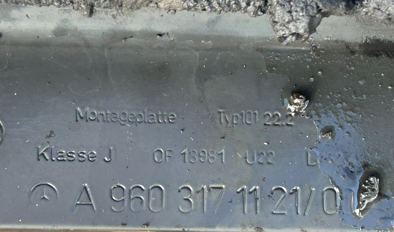 SAF GF GF SK-S 36,2 MERCEDES ACTROS MP4 - Sellette d'attelage pour Camion: photos 2 SAF GF GF SK-S 36,2 MERCEDES ACTROS MP4 - Sellette d'attelage pour Camion: photos 2