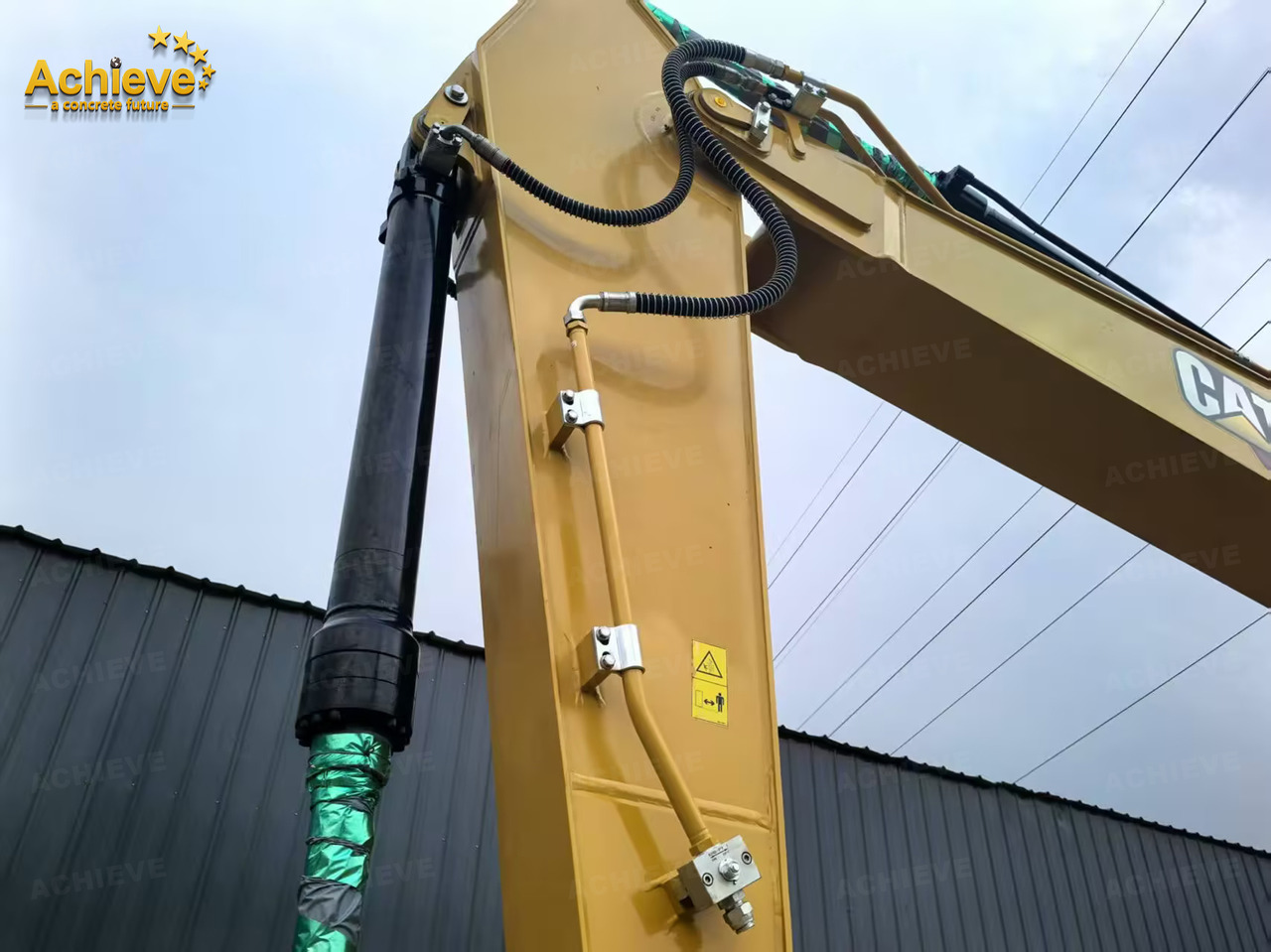 Pelle sur chenille CATERPILLAR 2021 3100h 323GX Net Power - ISO 9249 123.7 kW Operating weight 21800 kg Maximum digging depth 6660 mm【ACHIEVE】 TOP CONDITION!!!: photos 15