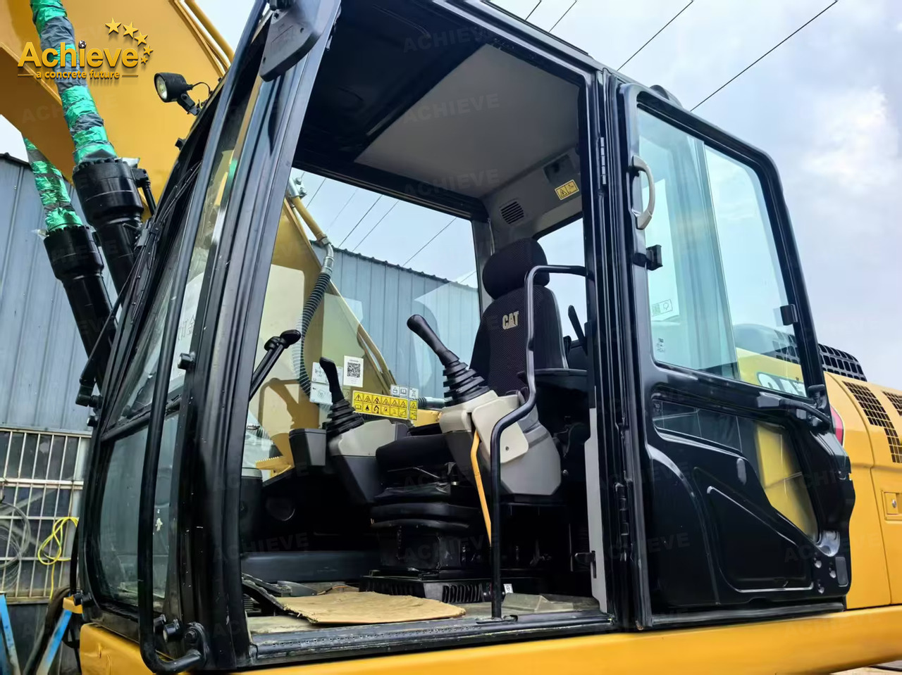 Pelle sur chenille CATERPILLAR 2021 3100h 323GX Net Power - ISO 9249 123.7 kW Operating weight 21800 kg Maximum digging depth 6660 mm【ACHIEVE】 TOP CONDITION!!!: photos 13