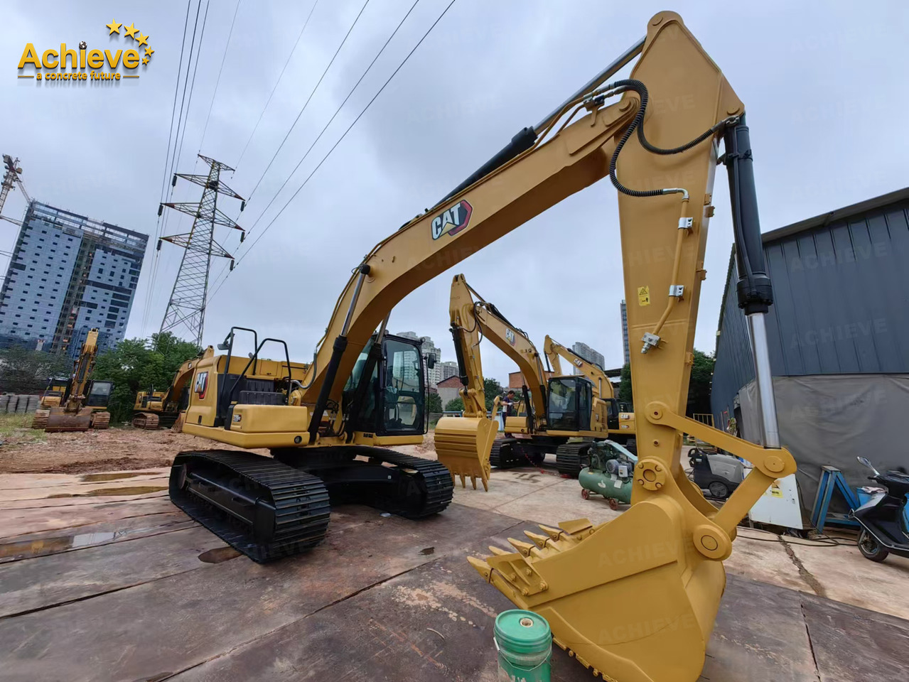Caterpillar 320 GC 2877h 2020 Net Power - ISO 9249 109 kW Operating Weight 22000 kg Maximum Digging Depth 6720 mm 【ACHIEVE】 TOP CONDITION!!! - Pelle sur chenille: photos 1 Caterpillar 320 GC 2877h 2020 Net Power - ISO 9249 109 kW Operating Weight 22000 kg Maximum Digging Depth 6720 mm 【ACHIEVE】 TOP CONDITION!!! - Pelle sur chenille: photos 1