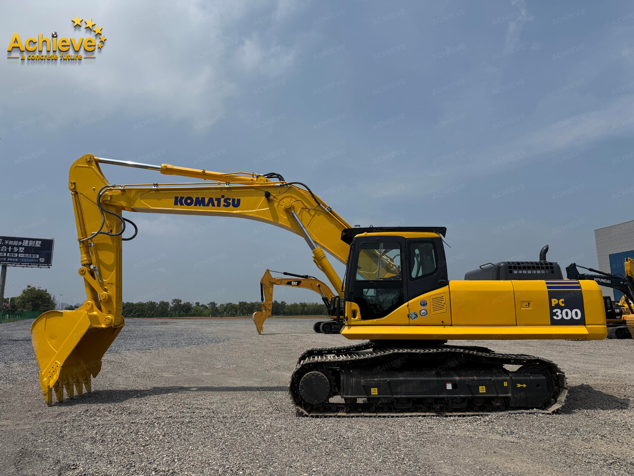 Komatsu hydraulic excavator PC300-8M0 187 /1950KW/rpm 1.4-2.0m³ 32000kg Remanufactured【ACHIEVE】 TOP CONDITION!!! - Pelle sur chenille: photos 2 Komatsu hydraulic excavator PC300-8M0 187 /1950KW/rpm 1.4-2.0m³ 32000kg Remanufactured【ACHIEVE】 TOP CONDITION!!! - Pelle sur chenille: photos 2