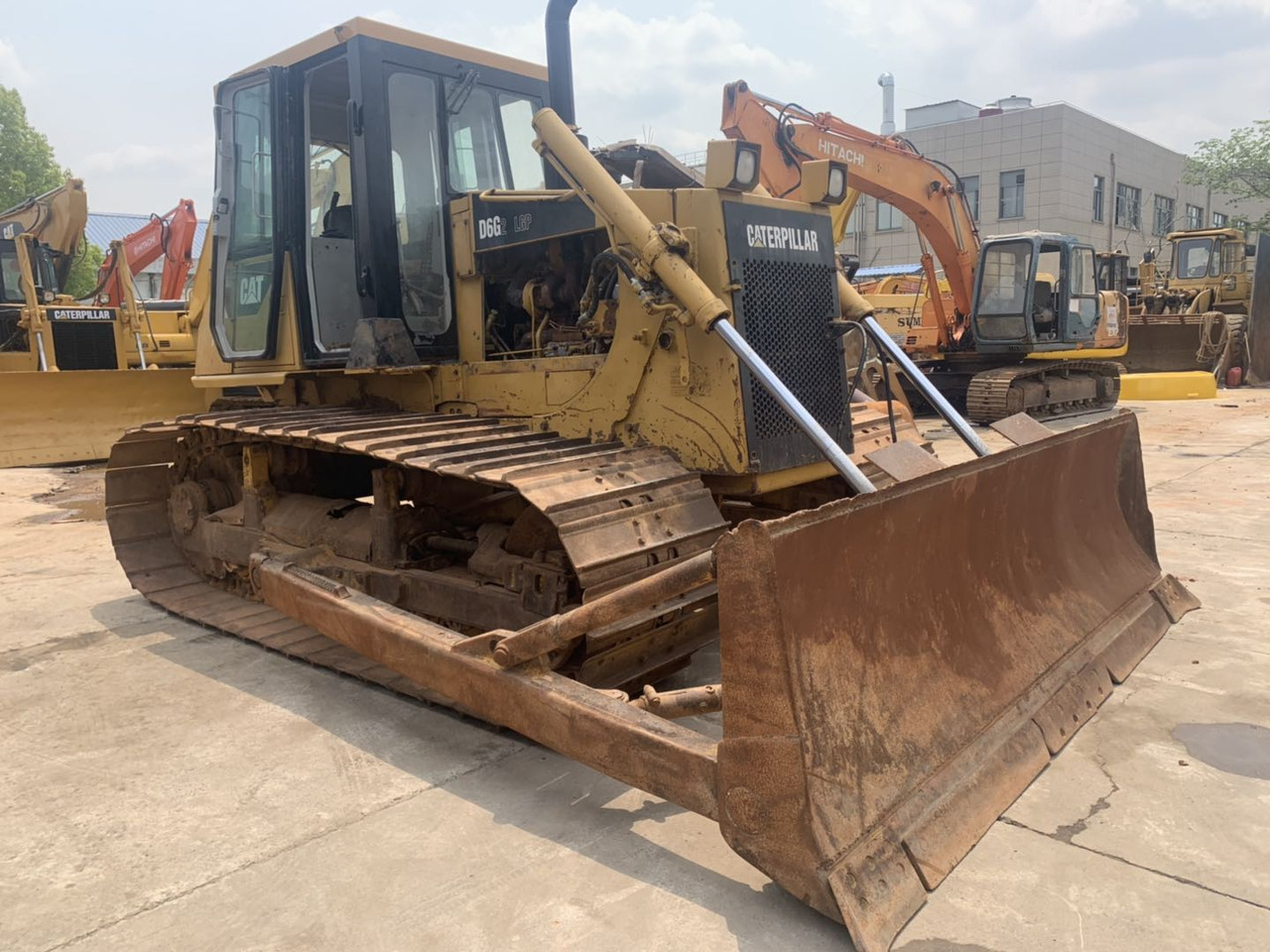 Caterpillar Bulldozer CAT D7G, D7G LGP Original Color - Bulldozer: photos 1 Caterpillar Bulldozer CAT D7G, D7G LGP Original Color - Bulldozer: photos 1