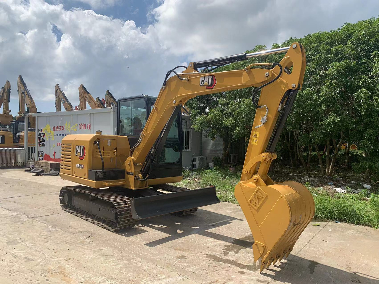 Caterpillar Secondhand Excavator CAT 305.5E2 - Pelle sur chenille: photos 2 Caterpillar Secondhand Excavator CAT 305.5E2 - Pelle sur chenille: photos 2
