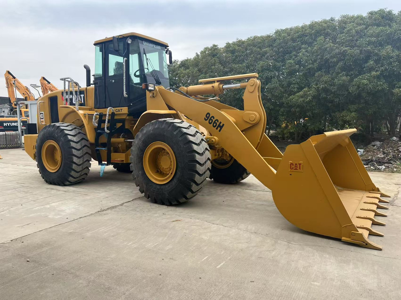 Caterpillar Secondhand Payloader CAT 966H, 950H - Chargeuse sur pneus: photos 2 Caterpillar Secondhand Payloader CAT 966H, 950H - Chargeuse sur pneus: photos 2