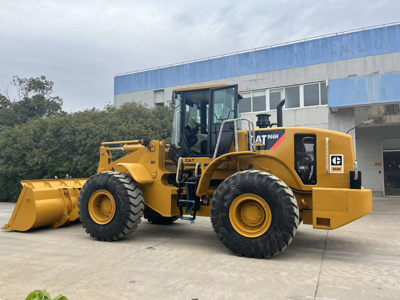 Caterpillar Secondhand Payloader CAT 966H, 950H - Chargeuse sur pneus: photos 4 Caterpillar Secondhand Payloader CAT 966H, 950H - Chargeuse sur pneus: photos 4