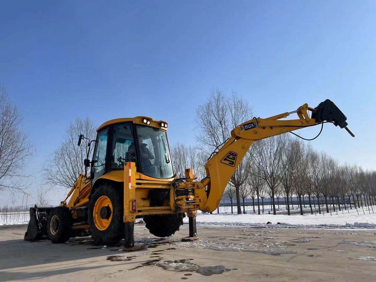 JCB 3CX Used Backhoe Loader with Hammer - Tractopelle: photos 2 JCB 3CX Used Backhoe Loader with Hammer - Tractopelle: photos 2