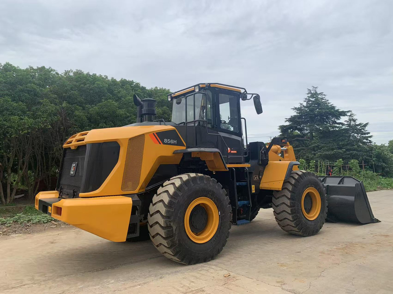 LIUGONG 5ton Wheel Loader Liugong CLG856H Front End Loader - Chargeuse sur pneus: photos 1 LIUGONG 5ton Wheel Loader Liugong CLG856H Front End Loader - Chargeuse sur pneus: photos 1