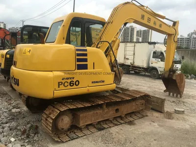 Nice Condition Slightly Used Komatsu PC60 PC60-7 6t Crawler Excavator - Pelle sur chenille: photos 1 Nice Condition Slightly Used Komatsu PC60 PC60-7 6t Crawler Excavator - Pelle sur chenille: photos 1