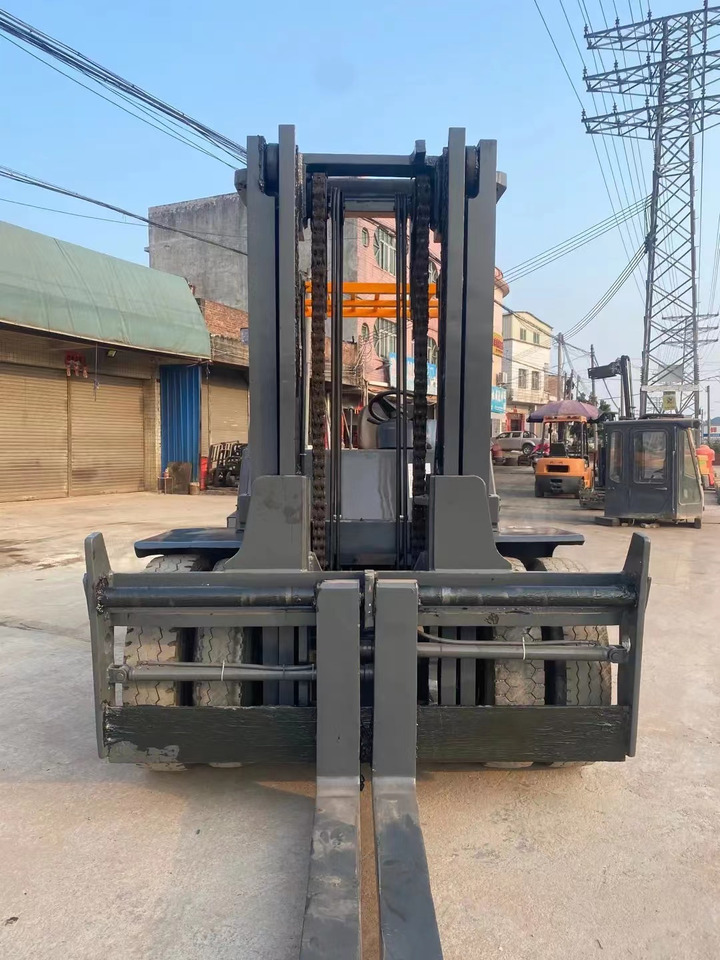 TCM FD100 Forklift Good Price Secondhand 10 ton Forklift Machine - Chariot élévateur diesel: photos 4 TCM FD100 Forklift Good Price Secondhand 10 ton Forklift Machine - Chariot élévateur diesel: photos 4