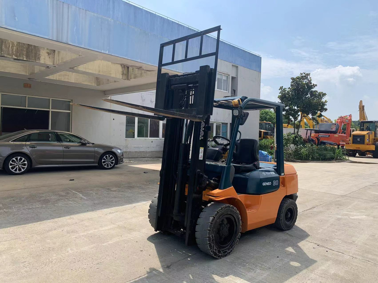 Toyota Forklift 3 ton Diesel Forklift FD30 with Side Shifter - Chariot élévateur diesel: photos 5 Toyota Forklift 3 ton Diesel Forklift FD30 with Side Shifter - Chariot élévateur diesel: photos 5