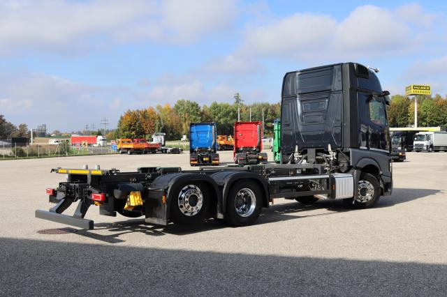 Mercedes-Benz Actros 2553 L - Camion porte-conteneur/ Caisse mobile: photos 3 Mercedes-Benz Actros 2553 L - Camion porte-conteneur/ Caisse mobile: photos 3