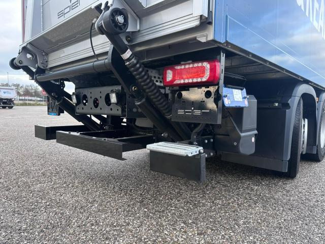 Mercedes-Benz eActros 400 L - Camion fourgon: photos 5 Mercedes-Benz eActros 400 L - Camion fourgon: photos 5