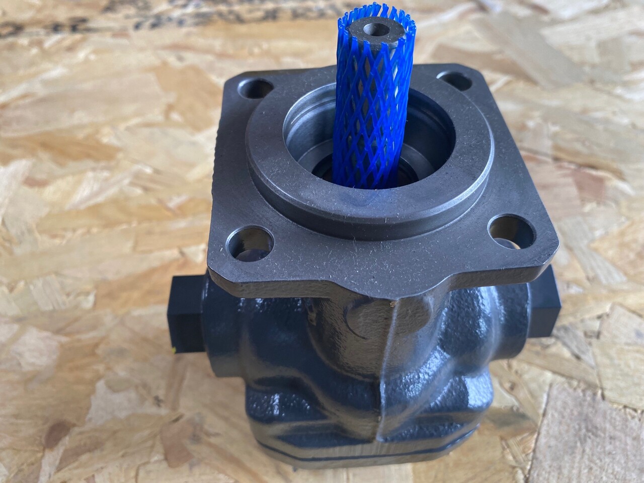 O&K Terex RH120 RH340 Lube oil pump 6000121 1461638 534-2058 - Pièces de rechange pour Camion: photos 2 O&K Terex RH120 RH340 Lube oil pump 6000121 1461638 534-2058 - Pièces de rechange pour Camion: photos 2