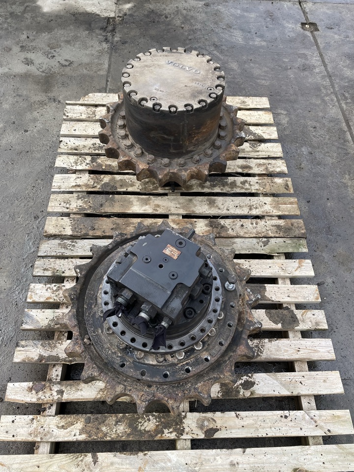 Zwolnica Volvo EC250 - Pièces de train de roulement pour Pelle sur chenille: photos 3 Zwolnica Volvo EC250 - Pièces de train de roulement pour Pelle sur chenille: photos 3