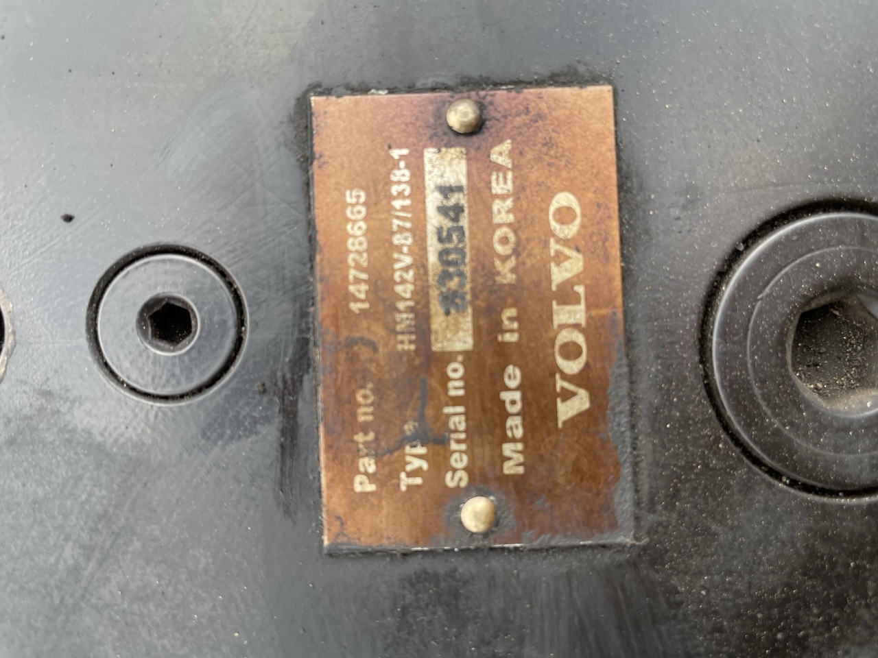 Zwolnica Volvo EC250 - Pièces de train de roulement pour Pelle sur chenille: photos 4 Zwolnica Volvo EC250 - Pièces de train de roulement pour Pelle sur chenille: photos 4