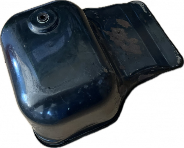 MAN MAN OIL SUMP 51058015724 D0834 - Pièce universelle: photos 2 MAN MAN OIL SUMP 51058015724 D0834 - Pièce universelle: photos 2