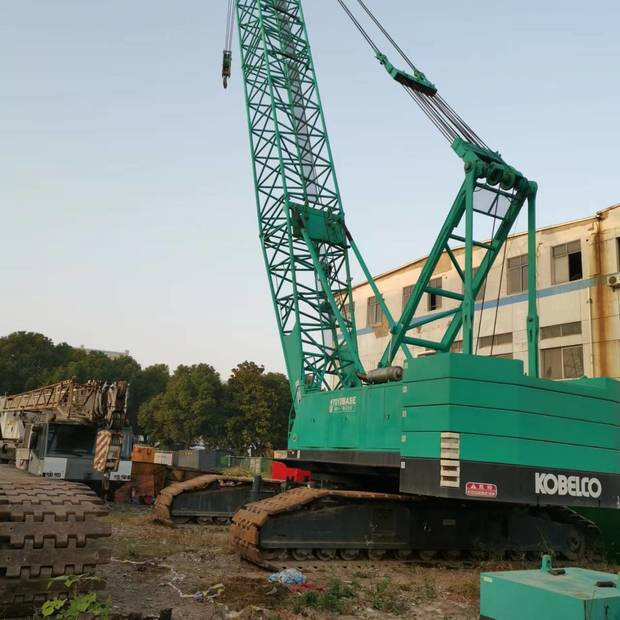 2005 KOBELCO 7150 - Grue sur chenilles: photos 1 2005 KOBELCO 7150 - Grue sur chenilles: photos 1