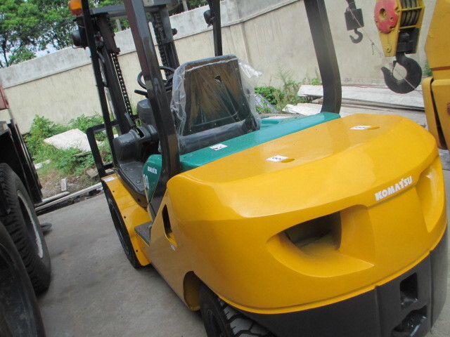 Chariot élévateur Komatsu FD30-16: photos 10