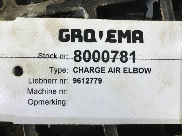Tuyau d'admission d'air Liebherr Charge Air Elbow