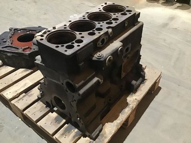 Liebherr Crankcase - Carter: photos 1 Liebherr Crankcase - Carter: photos 1