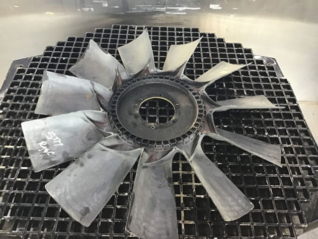 Liebherr Fan Blade - Ventilateur: photos 1 Liebherr Fan Blade - Ventilateur: photos 1