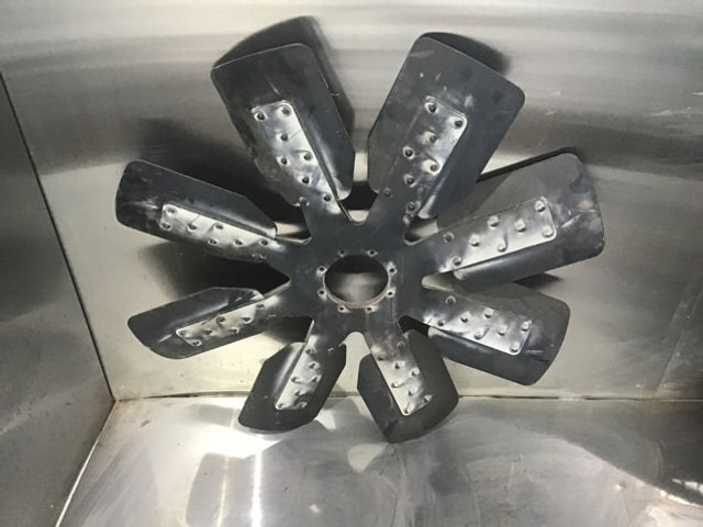 Liebherr Fan Blade - Ventilateur: photos 1 Liebherr Fan Blade - Ventilateur: photos 1