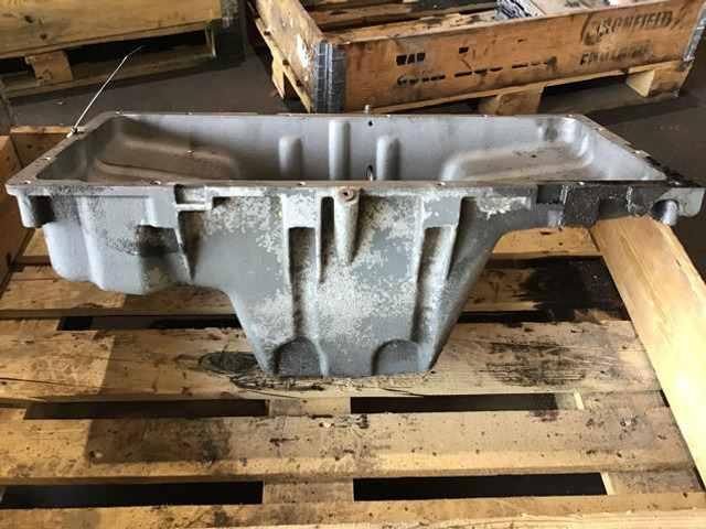 Liebherr Oil Sump - Carter: photos 2 Liebherr Oil Sump - Carter: photos 2