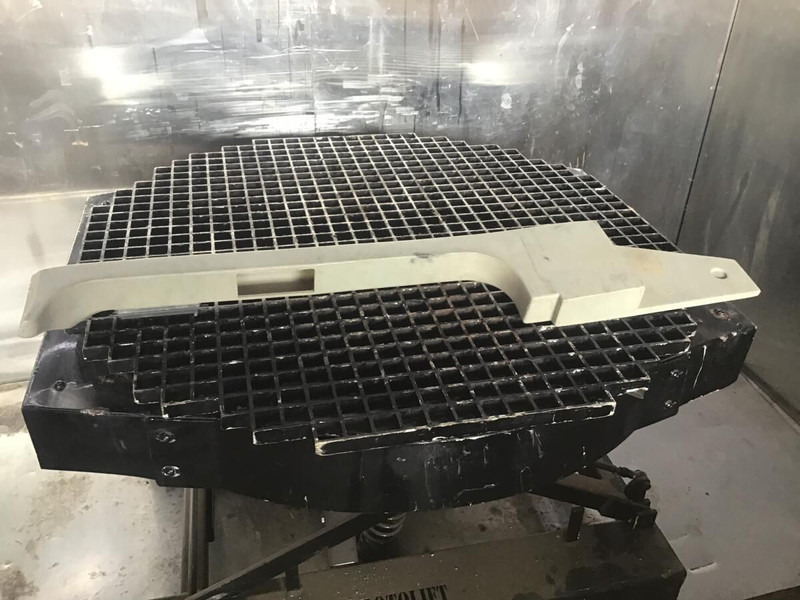 Liebherr R914STD / R914HDSL / R914B / R914 EW / R904 / R924 B / R934 / R934B / R954B / R964B / R974B / R974 - Tuyau d'admission d'air: photos 2 Liebherr R914STD / R914HDSL / R914B / R914 EW / R904 / R924 B / R934 / R934B / R954B / R964B / R974B / R974 - Tuyau d'admission d'air: photos 2