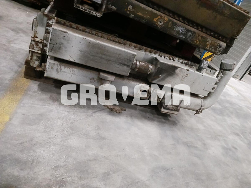 Liebherr R954B / A954 Li / A954B Li / R954 - Radiateur: photos 1 Liebherr R954B / A954 Li / A954B Li / R954 - Radiateur: photos 1